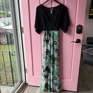 Bisou Bisou Black and Green Floral Maxi Dress
